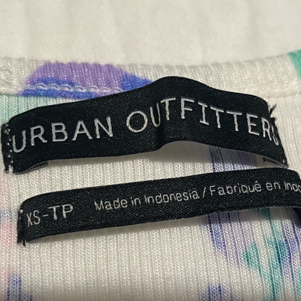 Urban Outfitters Tiffy Tie-Front Floral Tank Top - Picture 8 of 10